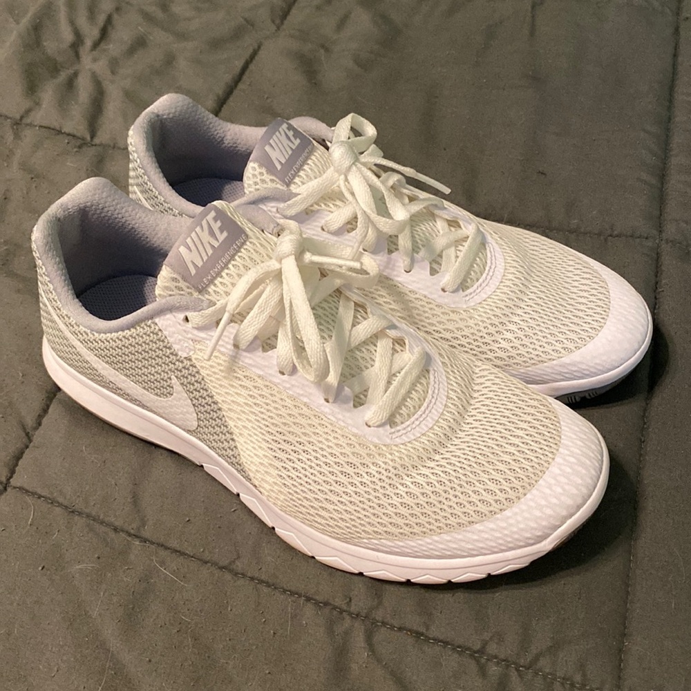 Women’s Size 9 Nike Shoes